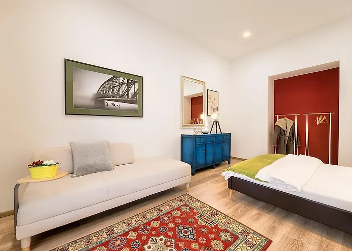 Days - Family Friendly Three-bedroom In Trendy Karlin شقة *
